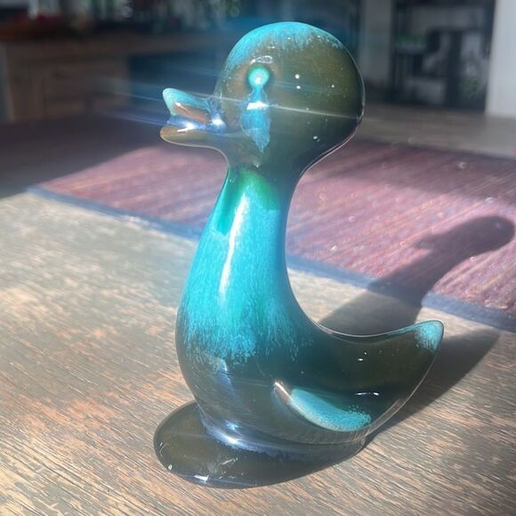 Vintage Canadian Blue Mountain Pottery Duck pair - Picture 2 of 9